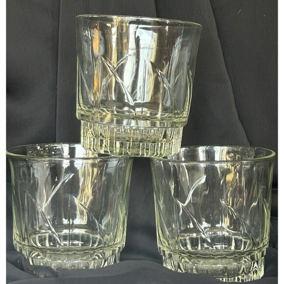 3 Whiskey Glasses Rare Swallow Nanjing China Old Fashioned Lowball The Rocks
